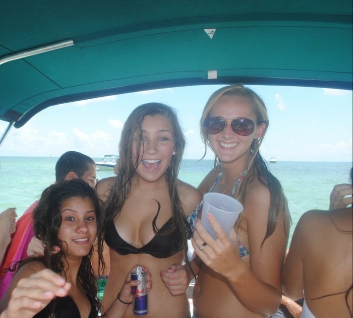 Nu ma confundati cu ce ai intalnit pana astazi! – Buna puisorâ¤ zona exercitiu!Â¤